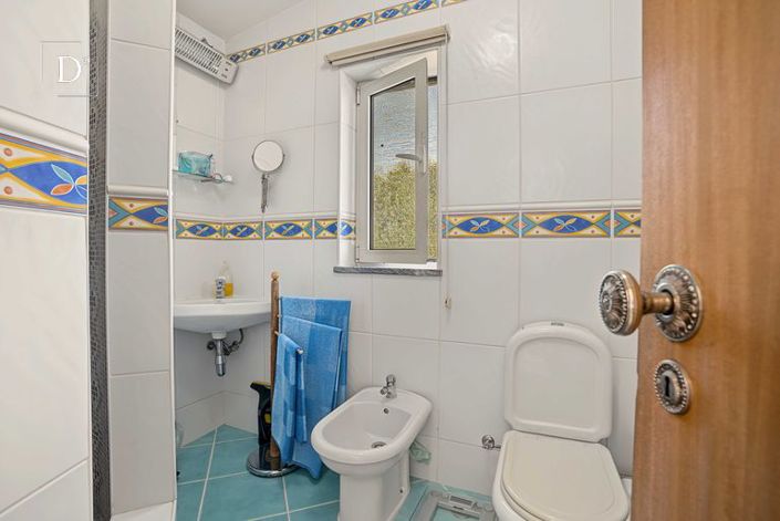 Image No.18-3 Bed Villa for sale