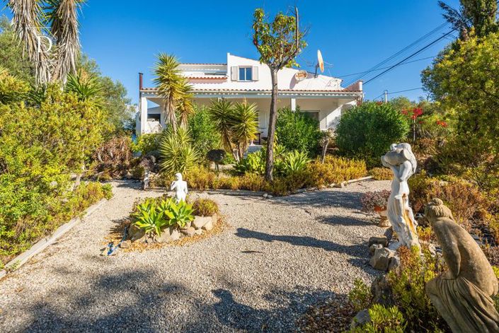 Image No.33-3 Bed Villa for sale