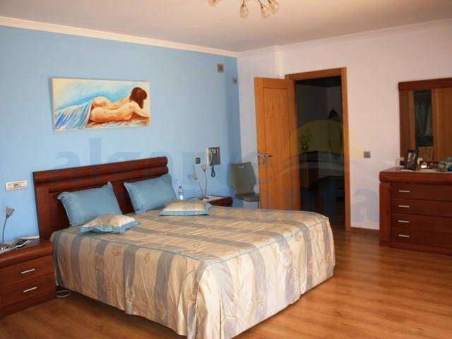 Image No.14-6 Bed House/Villa for sale
