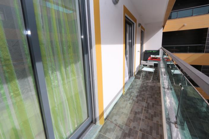 Image No.12-3 Bed Apartment for sale