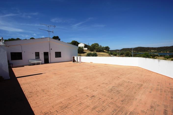 Image No.13-3 Bed Country Property for sale