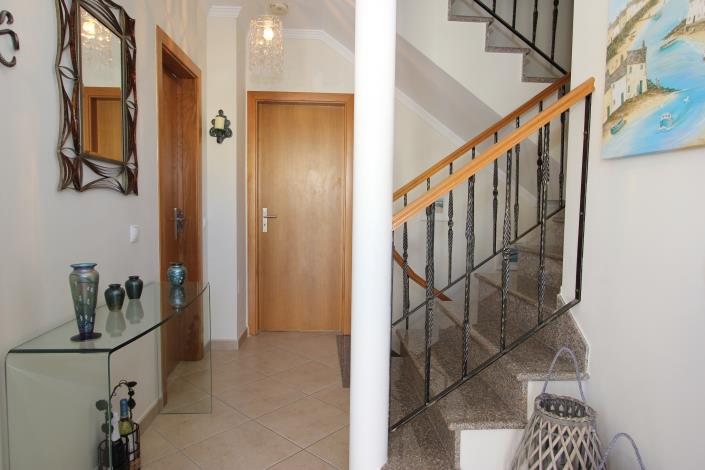 Image No.12-3 Bed Villa for sale