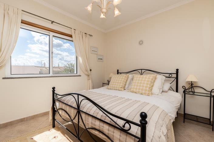 Image No.14-3 Bed Villa for sale