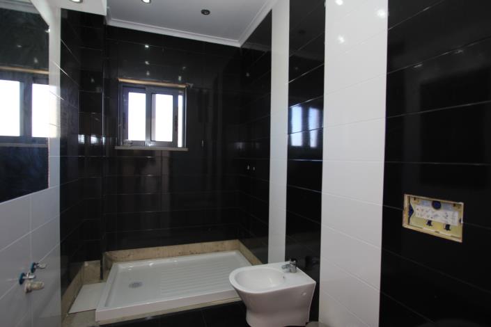 Image No.19-3 Bed Villa / Detached for sale