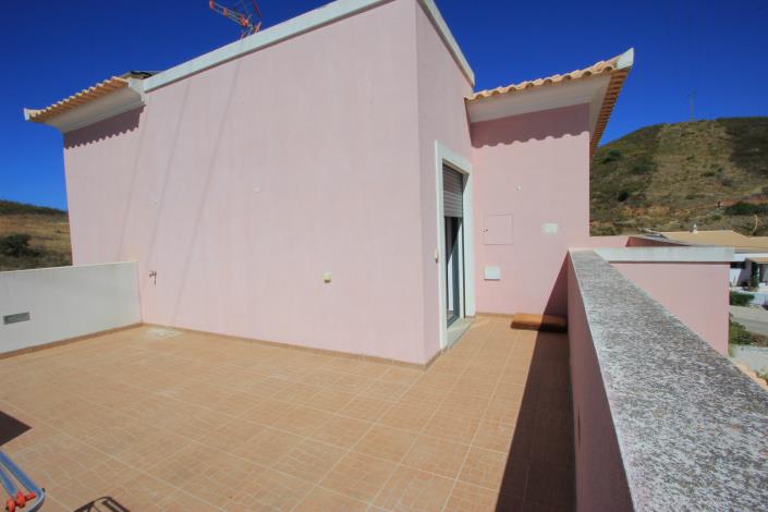 Image No.20-3 Bed Villa / Detached for sale
