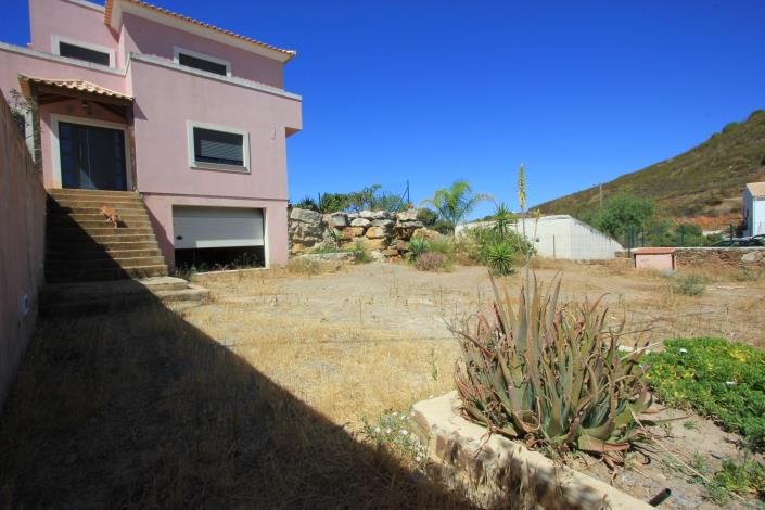 Image No.27-3 Bed Villa / Detached for sale