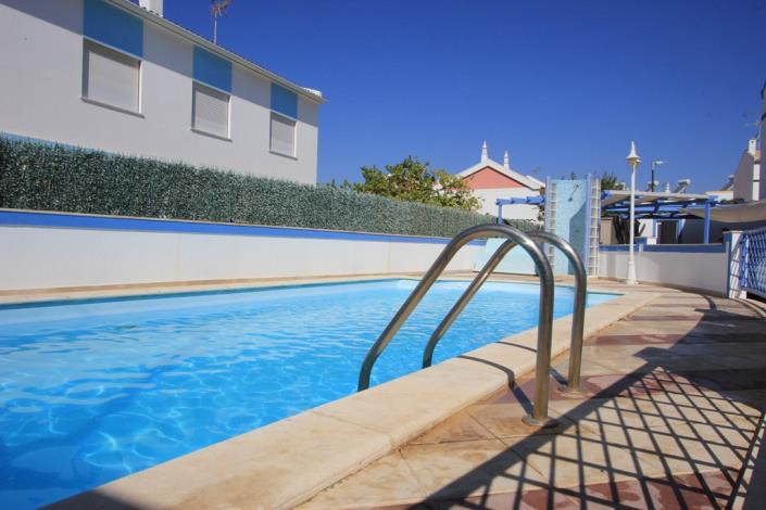 Image No.2-Maison / Villa de 4 chambres à vendre à Manta Rota