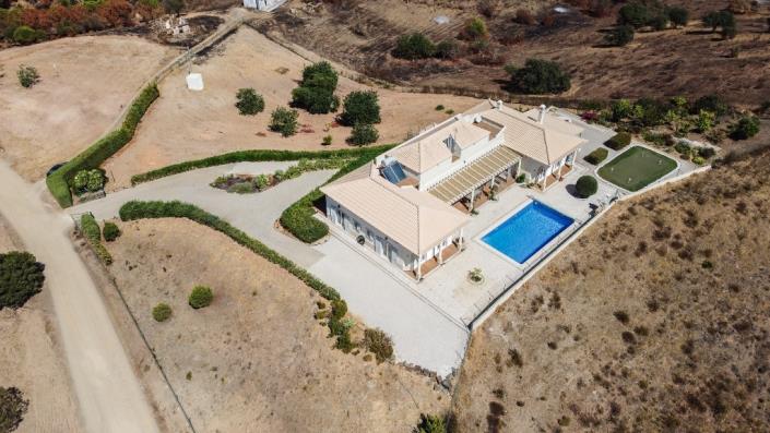 Image No.3-Maison / Villa de 4 chambres à vendre à Altura