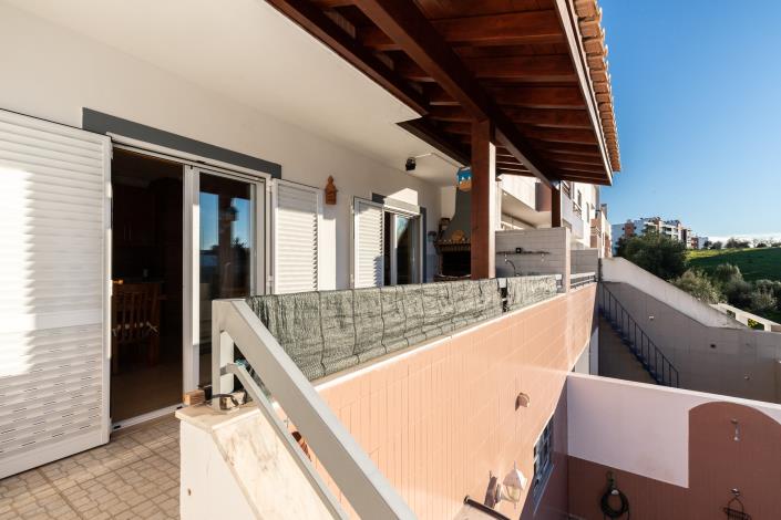 Image No.28-5 Bed House for sale