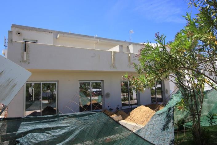 Image No.1-4 Bed House/Villa for sale