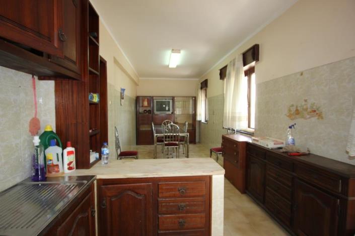 Image No.8-8 Bed House/Villa for sale