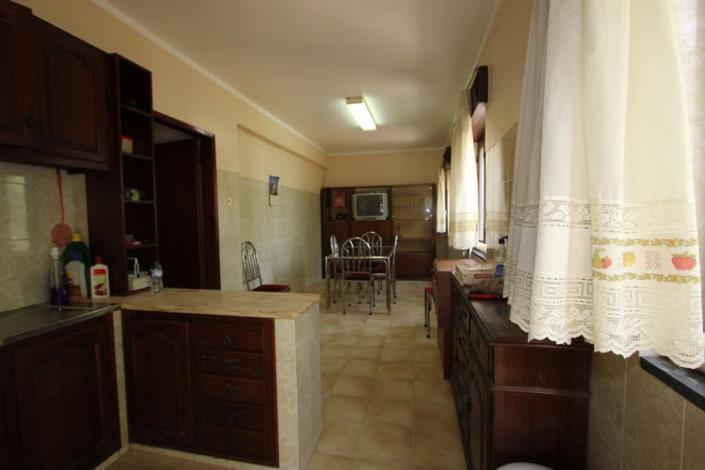 Image No.9-8 Bed House/Villa for sale