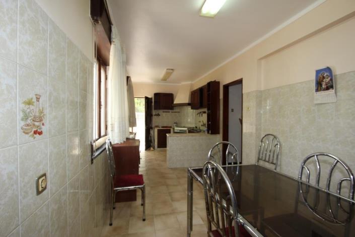 Image No.10-8 Bed House/Villa for sale