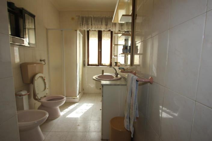 Image No.16-8 Bed House/Villa for sale