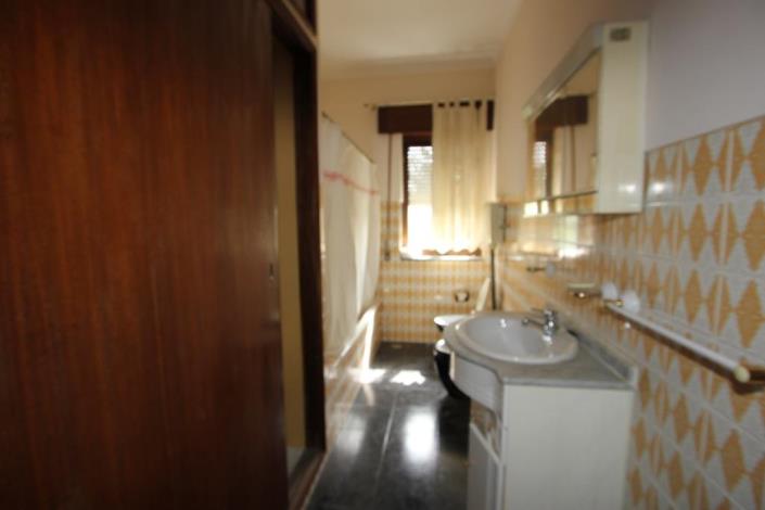 Image No.30-8 Bed House/Villa for sale
