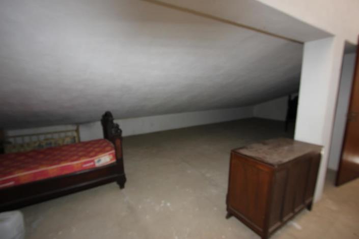 Image No.40-8 Bed House/Villa for sale