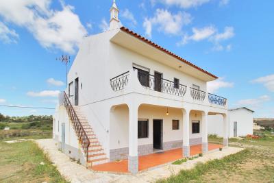 5 Bed House/Villa for sale