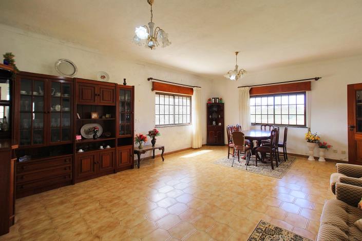 Image No.8-5 Bed House/Villa for sale