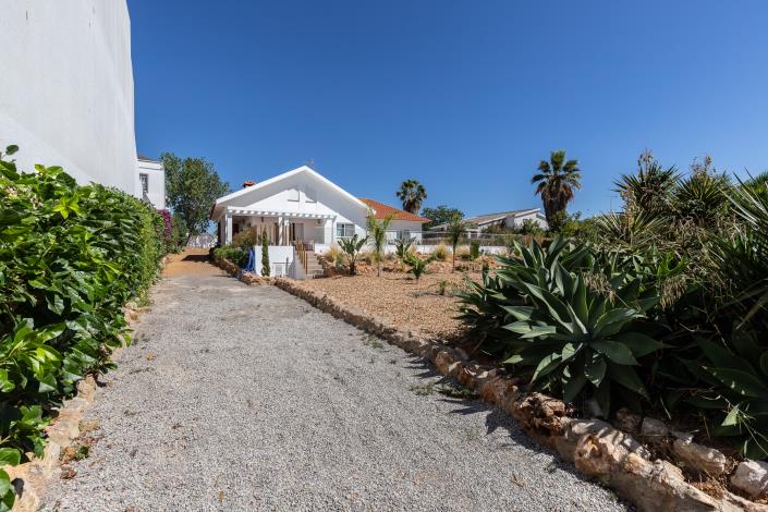 Image No.5-5 Bed Villa / Detached for sale