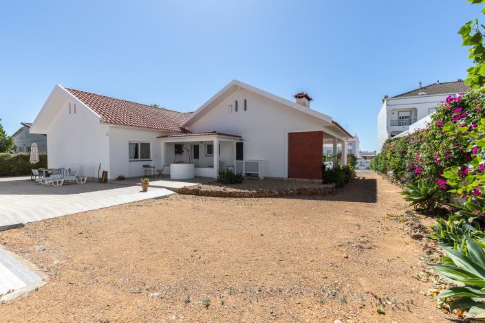 Image No.8-5 Bed Villa / Detached for sale