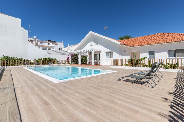 Image No.3-5 Bed Villa / Detached for sale