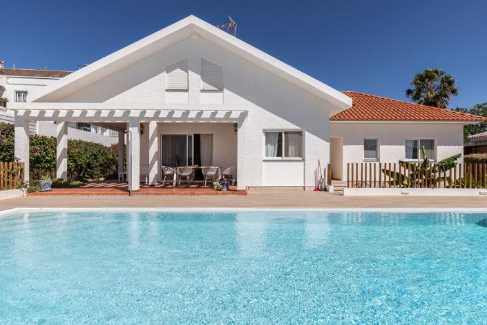 Image No.4-5 Bed Villa / Detached for sale