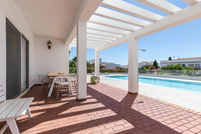 Image No.12-5 Bed Villa / Detached for sale