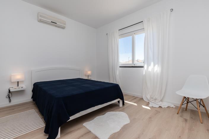 Image No.21-5 Bed Villa / Detached for sale