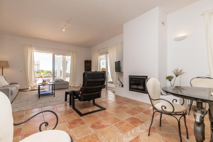 Image No.38-5 Bed Villa / Detached for sale