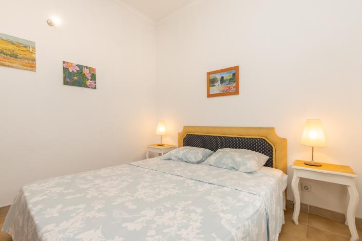 Image No.51-5 Bed Villa / Detached for sale