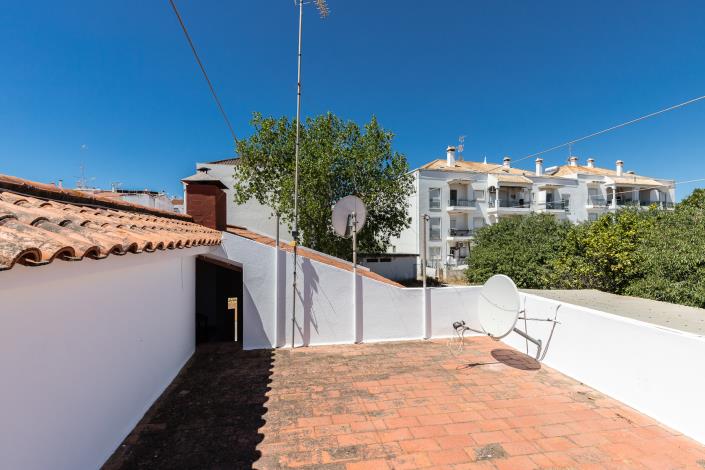 Image No.60-5 Bed Villa / Detached for sale