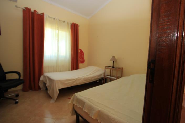 Image No.18-4 Bed Villa / Detached for sale