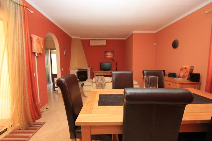 Image No.23-4 Bed Villa / Detached for sale