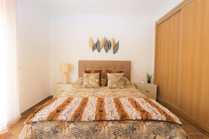 Image No.19-3 Bed Villa for sale