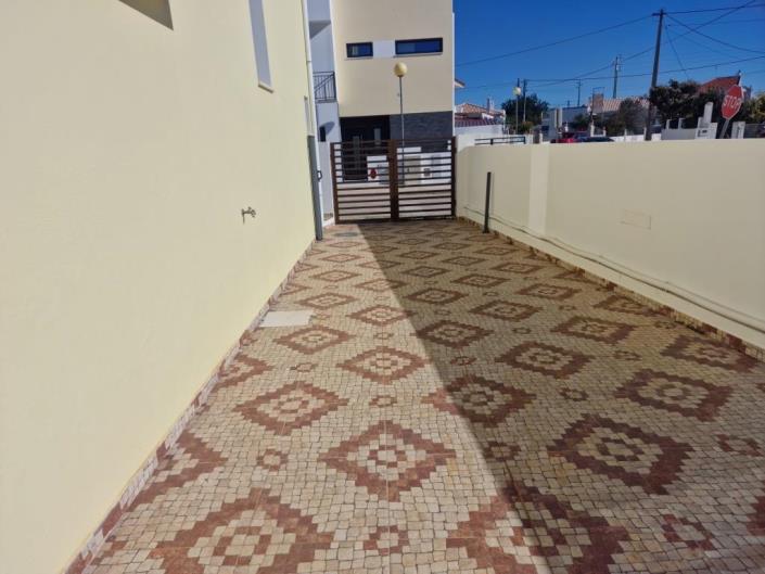 Image No.3-3 Bed Villa for sale