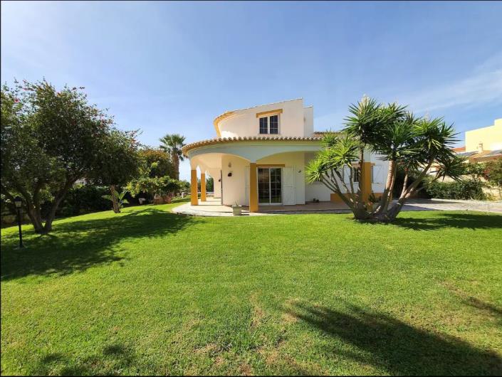 Image No.4-6 Bed Villa / Detached for sale