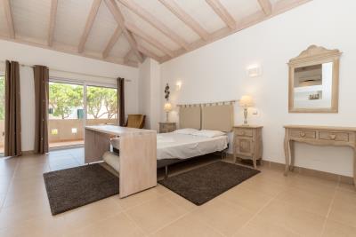 Villa-4-bedrooms-with-private-pool--35-