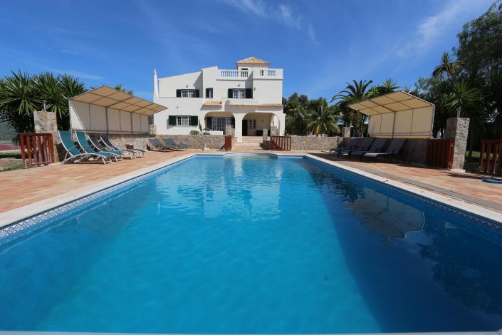 Image No.1-5 Bed Villa / Detached for sale
