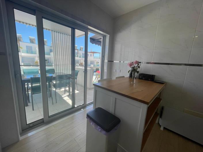 Image No.12-Appartement de 3 chambres à vendre à Manta Rota