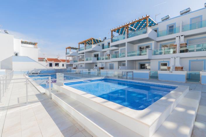 Image No.1-Appartement de 3 chambres à vendre à Manta Rota