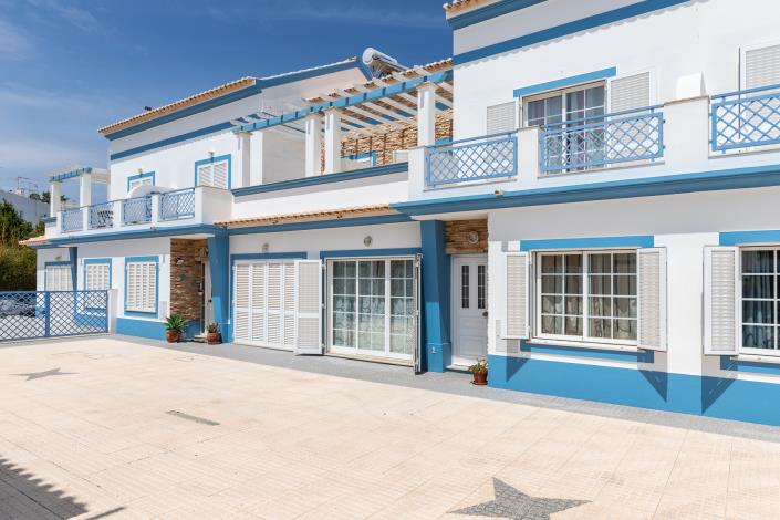 Image No.2-4 Bed House/Villa for sale