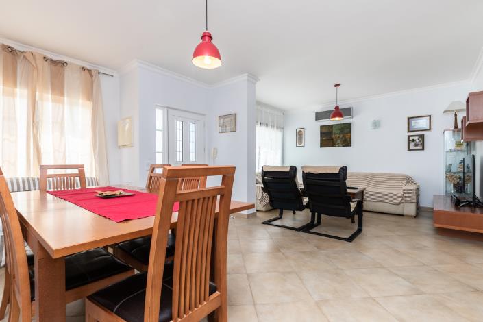 Image No.10-4 Bed House/Villa for sale