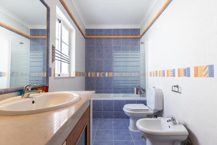 Image No.17-4 Bed House/Villa for sale