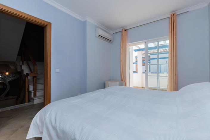 Image No.20-4 Bed House/Villa for sale