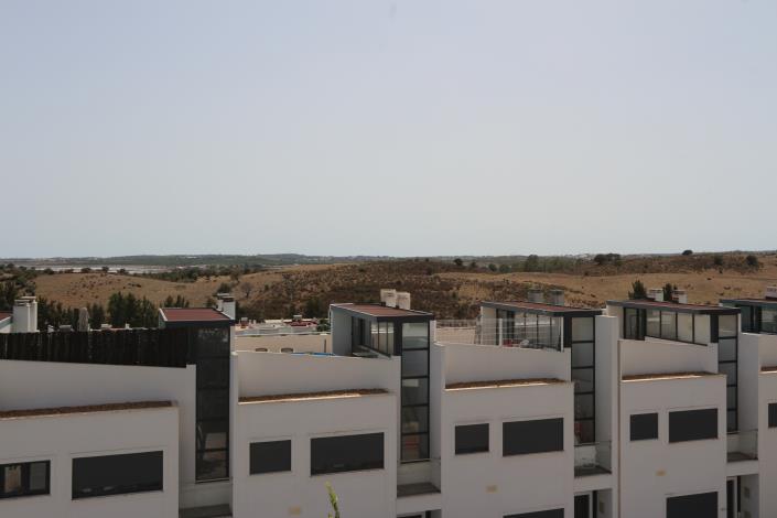 Image No.30-2 Bed Townhouse for sale