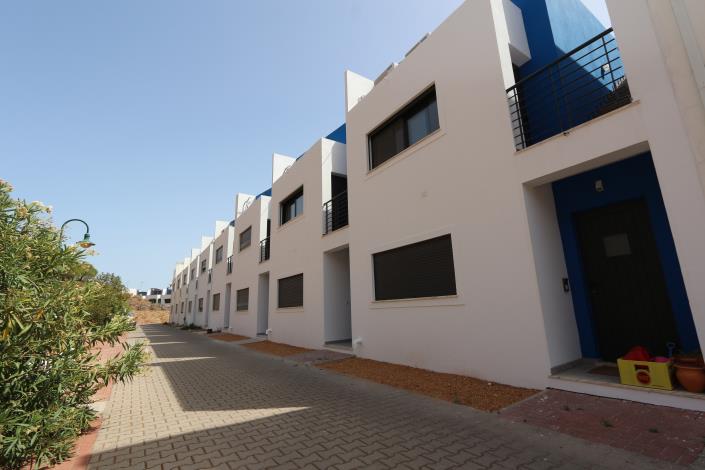 Image No.36-2 Bed Townhouse for sale