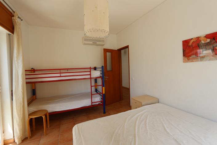 Image No.12-3 Bed Apartment for sale