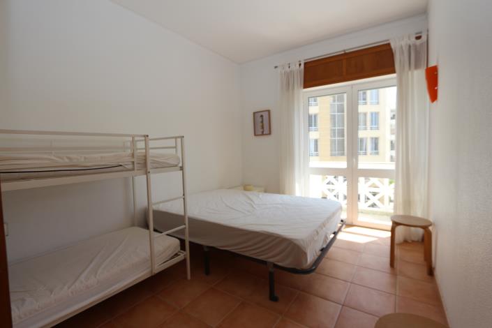 Image No.17-3 Bed Apartment for sale