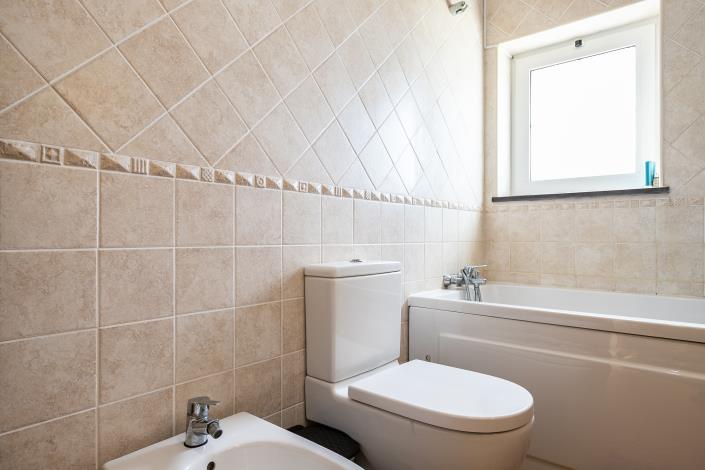 Image No.42-5 Bed Villa / Detached for sale