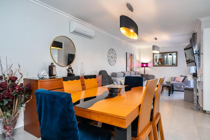 Image No.7-4 Bed Semi-Detached for sale